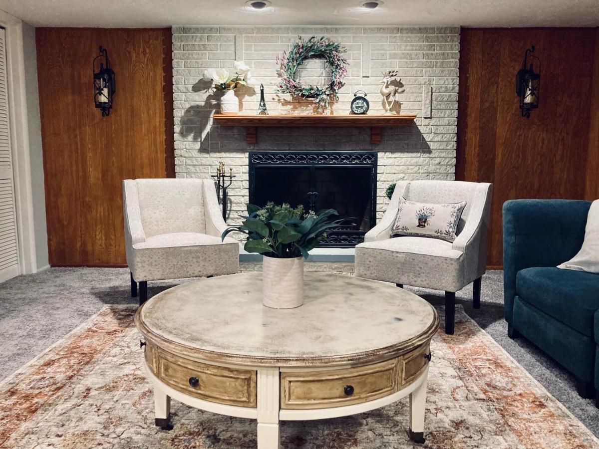Three Bedroom Villa Near Cleveland Clinic, Case Western, University Hospitals South Euclid Extérieur photo